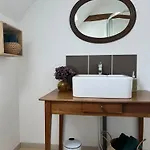 Le Petit Lavoir - Joli A Mayet